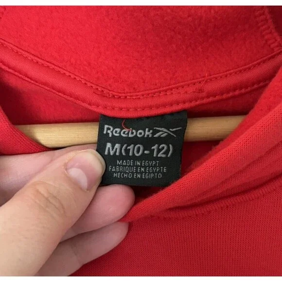 Reebok Boys Medium M (10-12) Red Pullover Hoodie Logo Spell Out Athletic New NWT - Picture 5 of 9